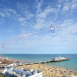 Découvre nos programmes adolescents pour ton séjour à Bournemouth