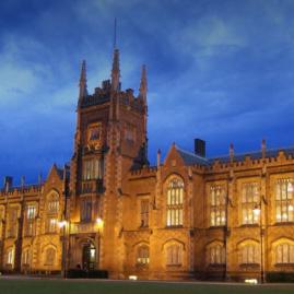 Fais tes études supérieures à  Queen's University Belfast au Royaume Uni